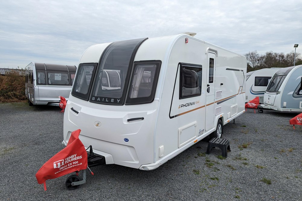 BAILEY PHOENIX VOGUE 644 For Sale