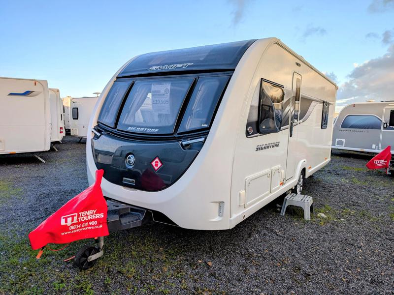 SWIFT SIGNATURE 560 For Sale