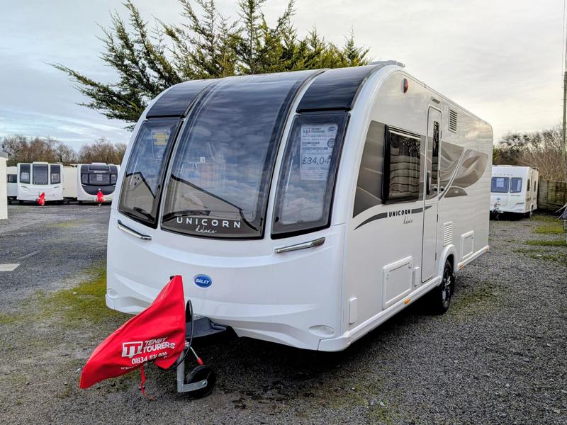 BAILEY UNICORN DELUXE VIGO For Sale