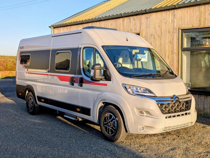 PILOTE V630J For Sale