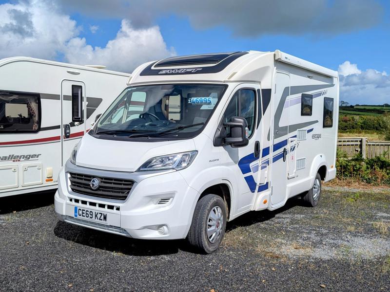 SWIFT ESCAPE COMPACT C404 For Sale